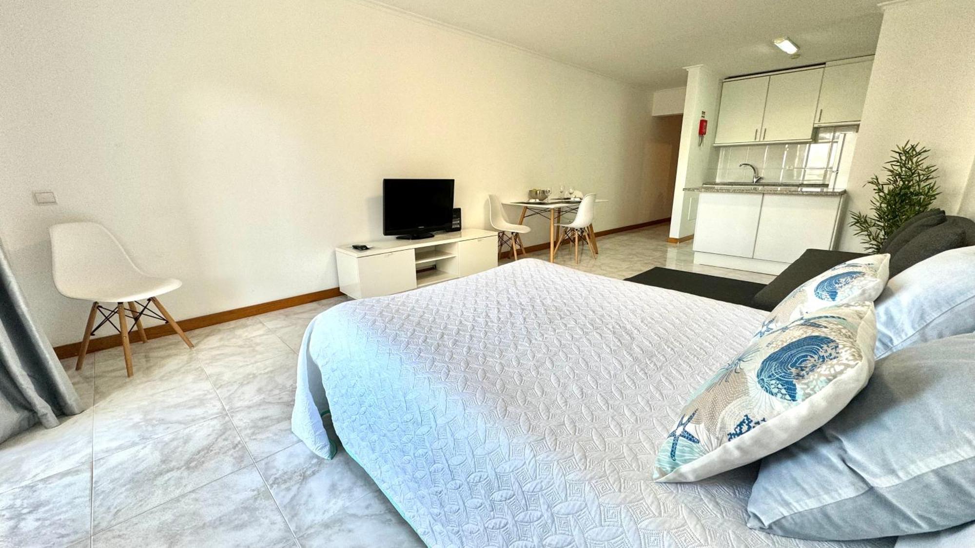 Praia Da Rocha, 4ºb Jardins Da Rocha, Charming Studio, Near The Sea, By Ig Portimao Exterior photo
